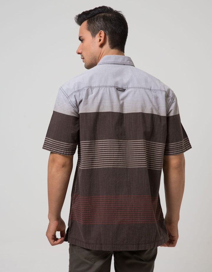 Cardinal Casual Men Kemeja Lengan Pendek