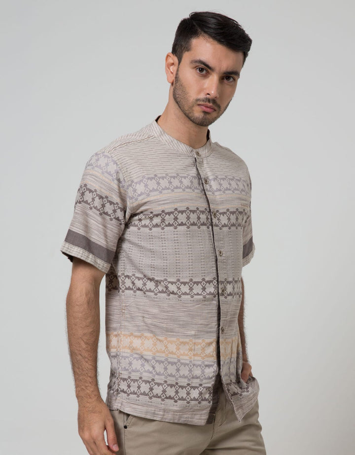 Cardinal Casual Men Kemeja Koko Cotton