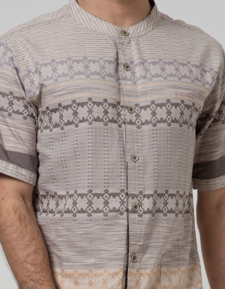 Cardinal Casual Men Kemeja Koko Cotton
