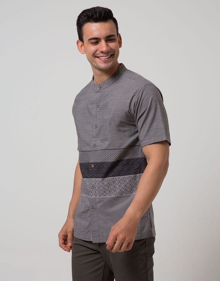 Cardinal Casual Men Kemeja Koko Lengan Pendek