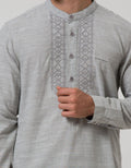 Cardinal Casual Men Kemeja Koko Lengan Panjang