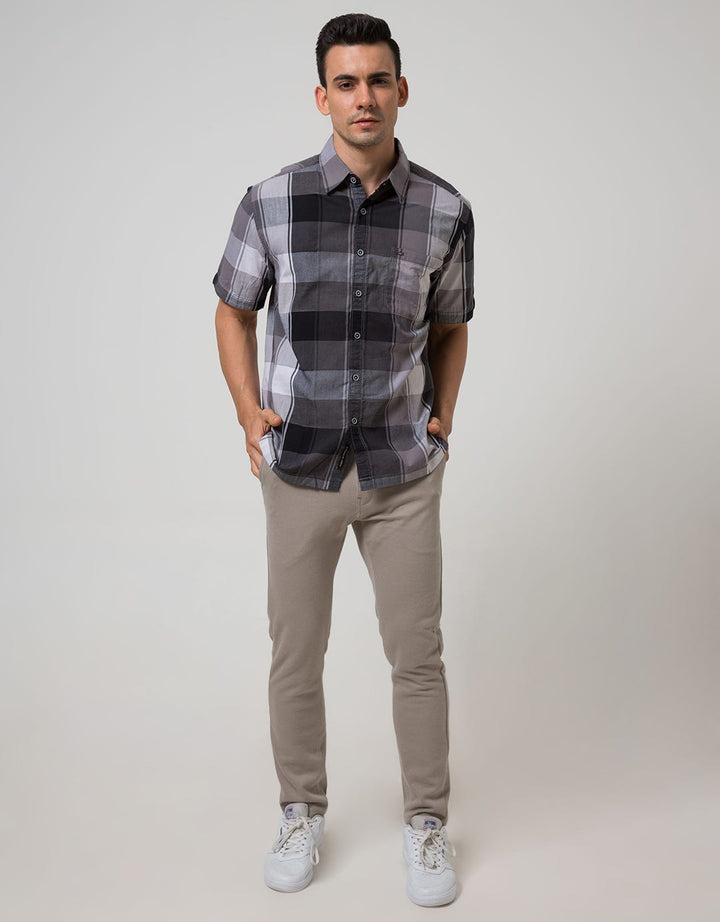 Cardinal Casual Men Kemeja Lengan Pendek