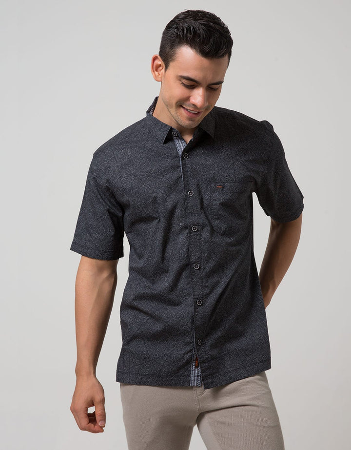 Cardinal Casual Men Kemeja Lengan Pendek