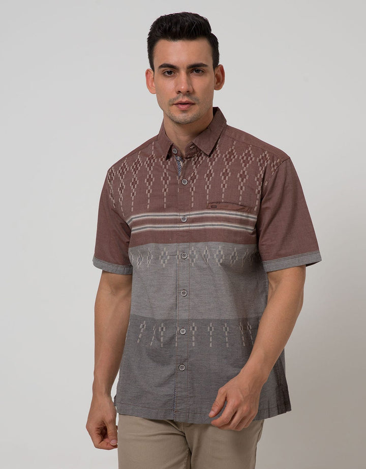 Cardinal Casual Men Kemeja Lengan Pendek