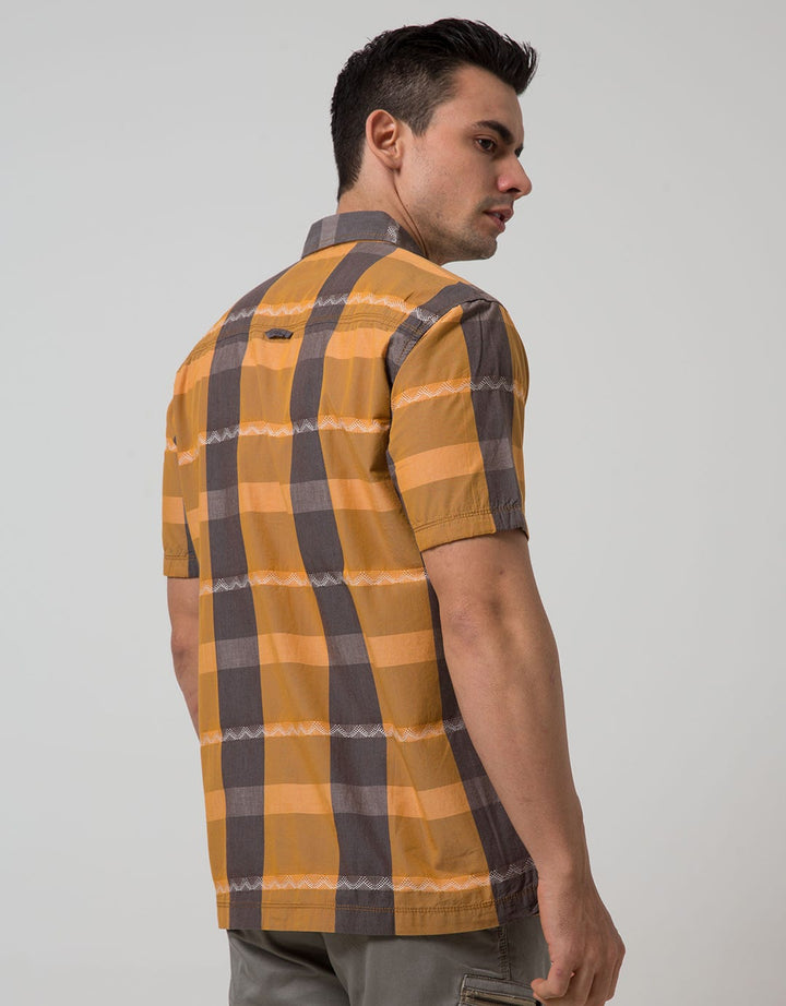 Cardinal Casual Men Kemeja Lengan Pendek