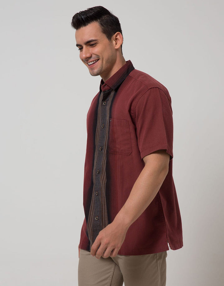 Cardinal Casual Men Kemeja Lengan Pendek