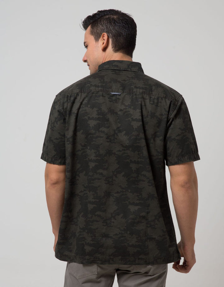 Cardinal Casual Men Kemeja Lengan Pendek