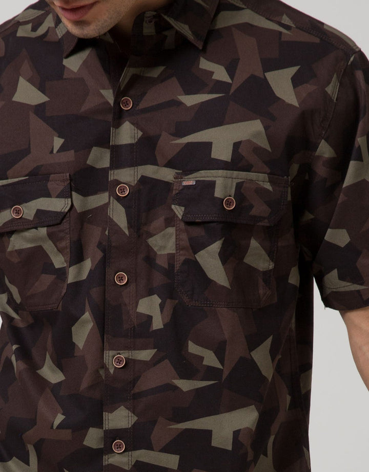 Cardinal Casual Men Kemeja Lengan Pendek