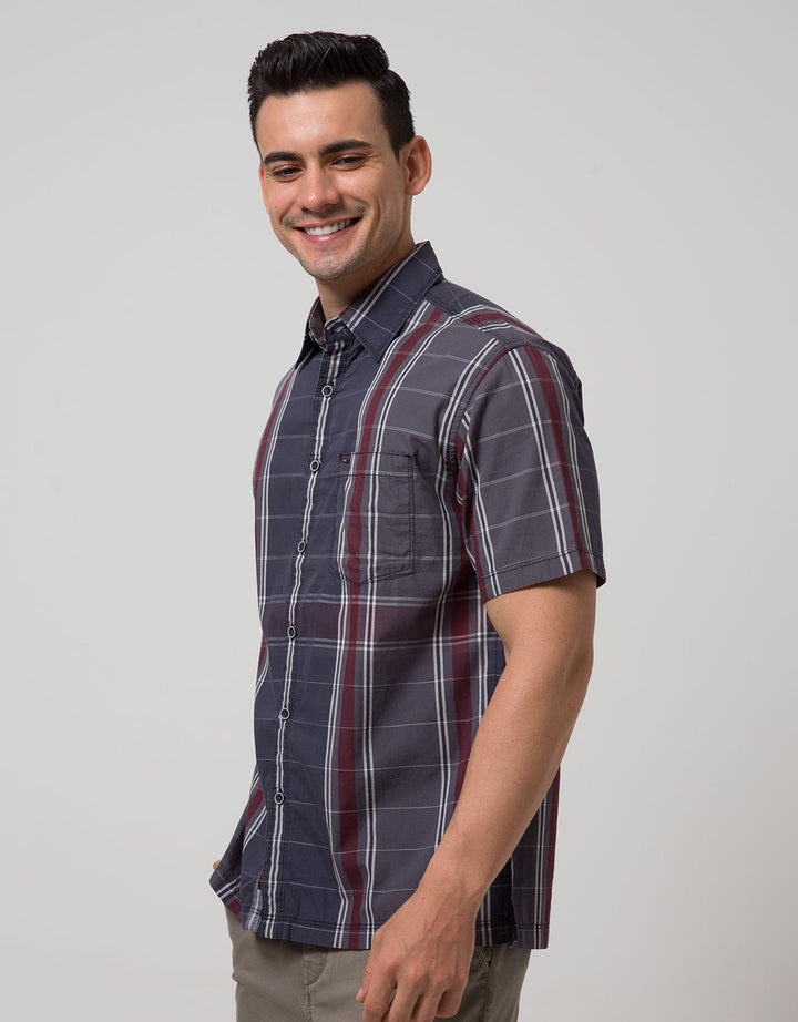 Cardinal Casual Men Kemeja Lengan Pendek