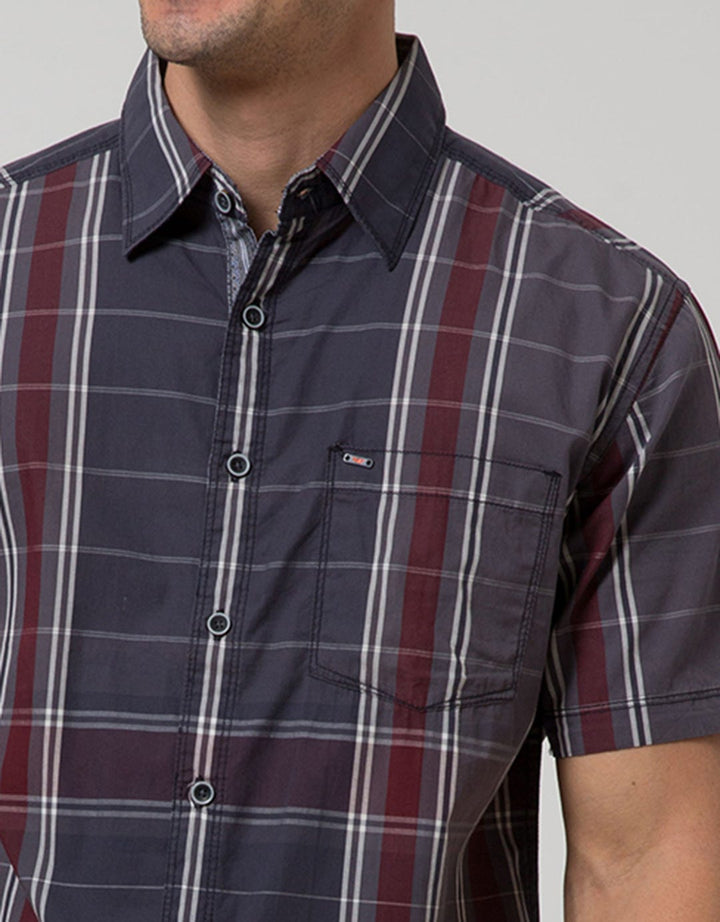 Cardinal Casual Men Kemeja Lengan Pendek