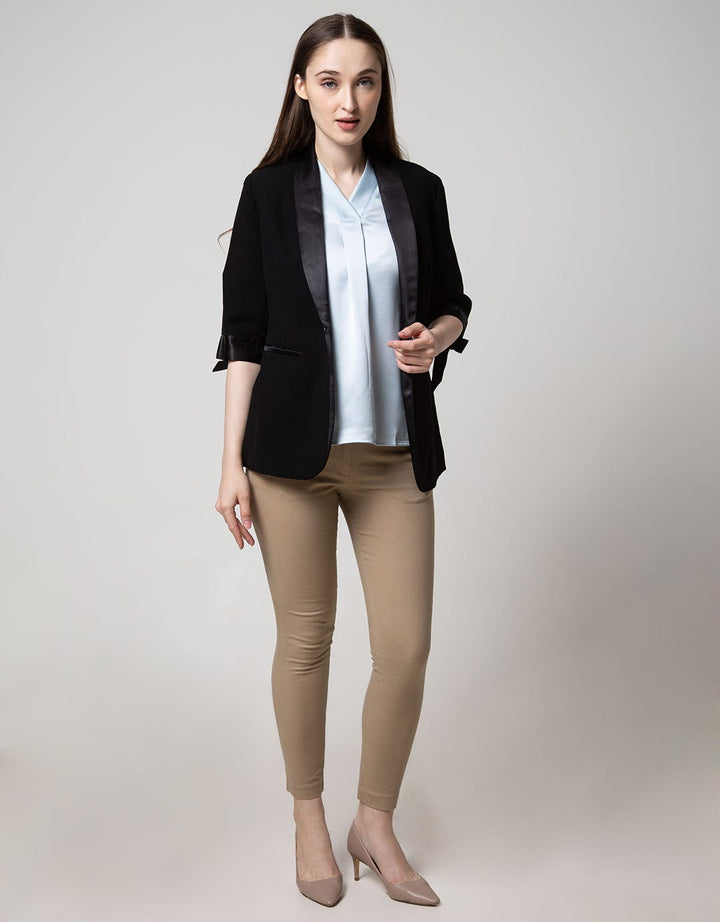 Cardinal Femme Blazer Neck