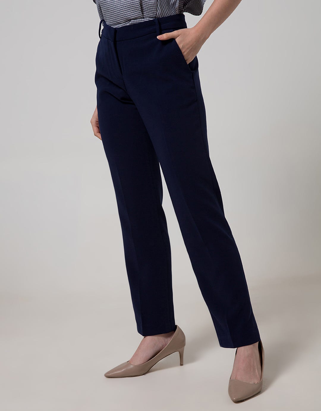 Cardinal Femme Plain Look With Belt Loops Celana Slimfit Wanita