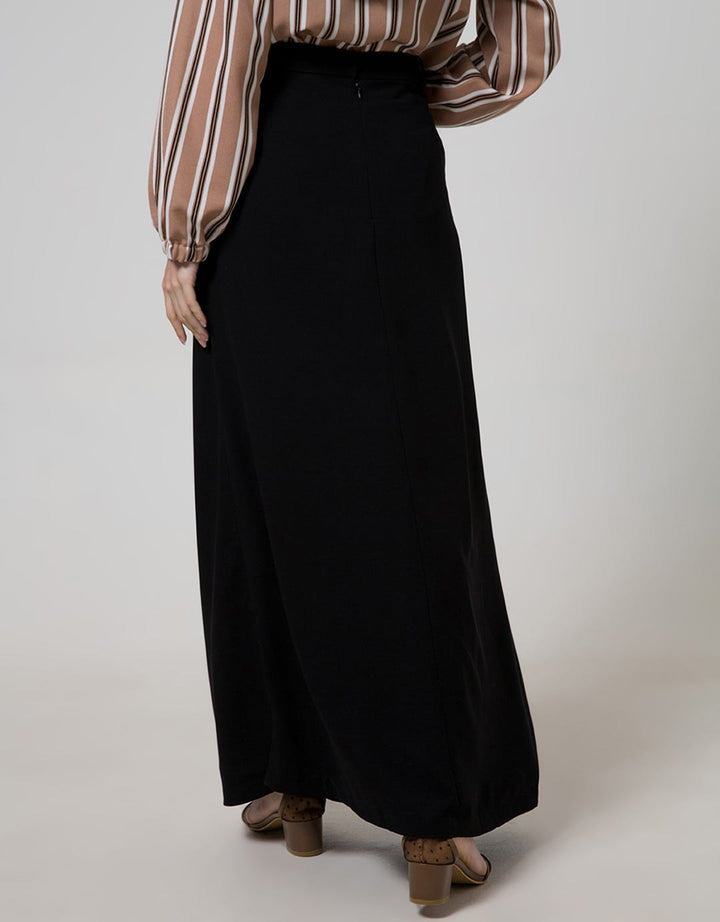 Cardinal Femme Rok Panjang