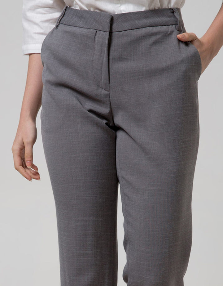 Cardinal Femme Celana Straightcut