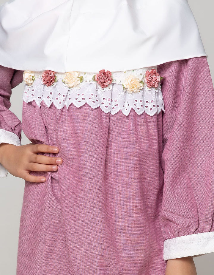 Donita Muslim Sweet