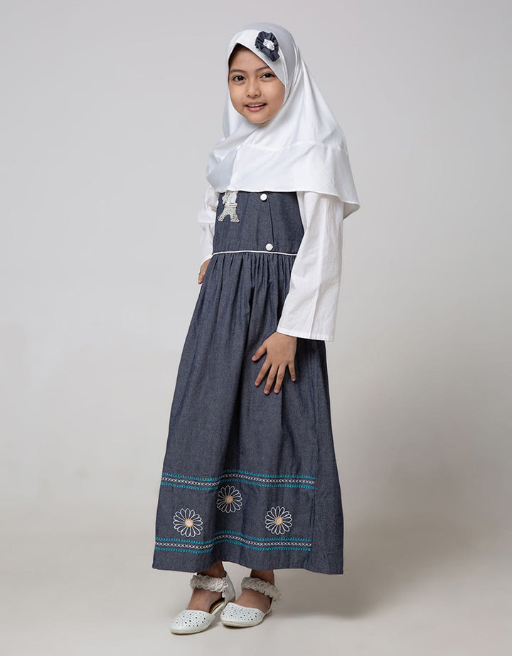 Donita Muslim Jeans Paris