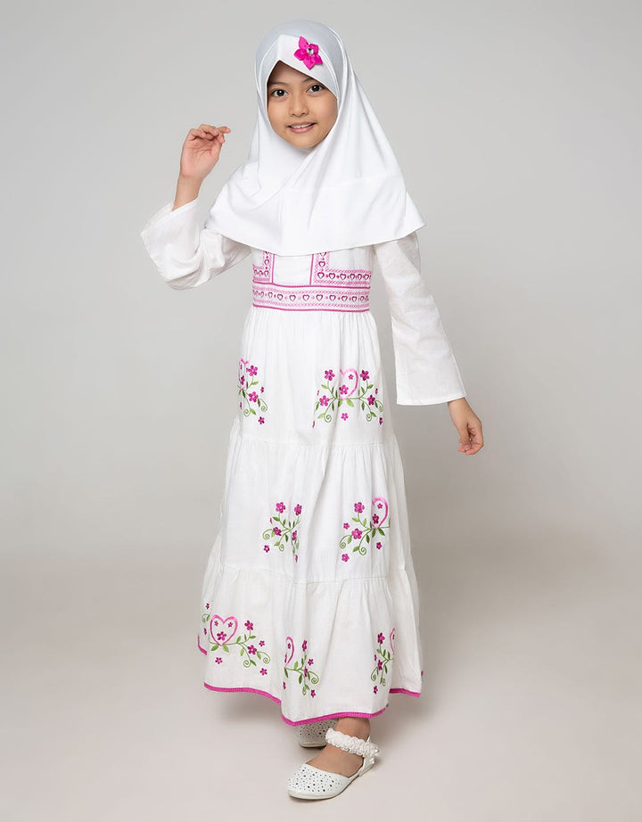 Donita Muslim White Love