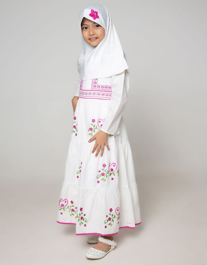 Donita Muslim White Love