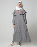 Donita Muslim Kotak-Kotak