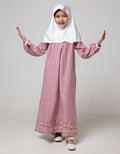 Donita Muslim Pink Heart