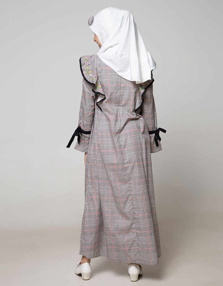 Donita Muslim Motif Kotak-Kotak