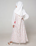 Donita Muslim Sweet White Flower