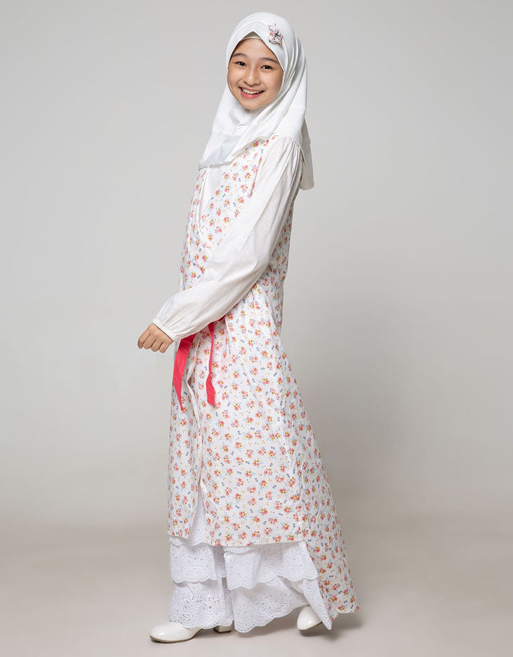 Donita Muslim Sweet