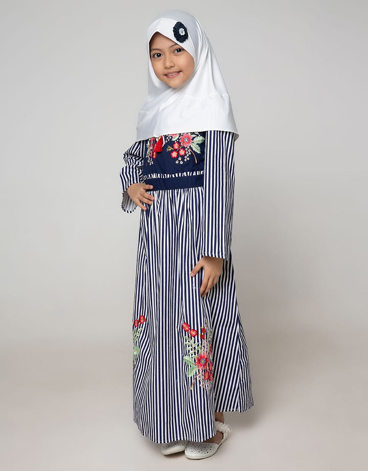 Donita Muslim Stripe
