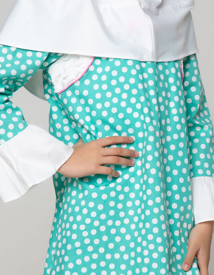 Donita Muslim Polkadot