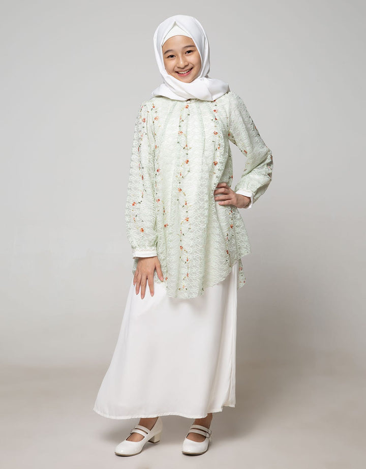 Donita Muslim Green Beauty