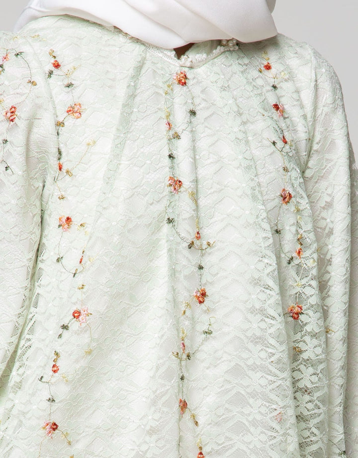 Donita Muslim Green Beauty