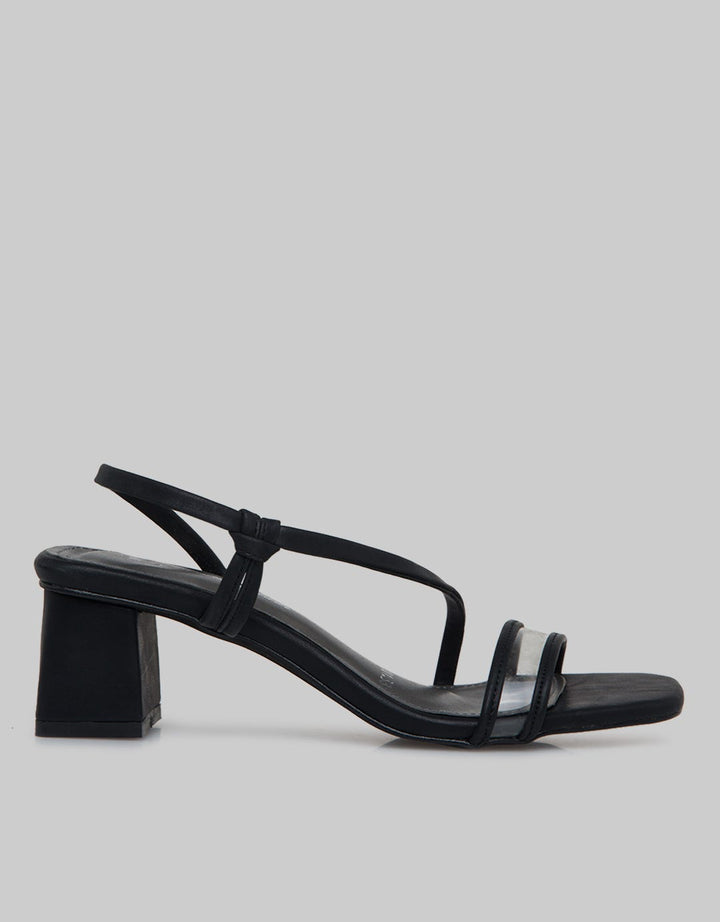 Yongki Komaladi Heels Sandal Wanita