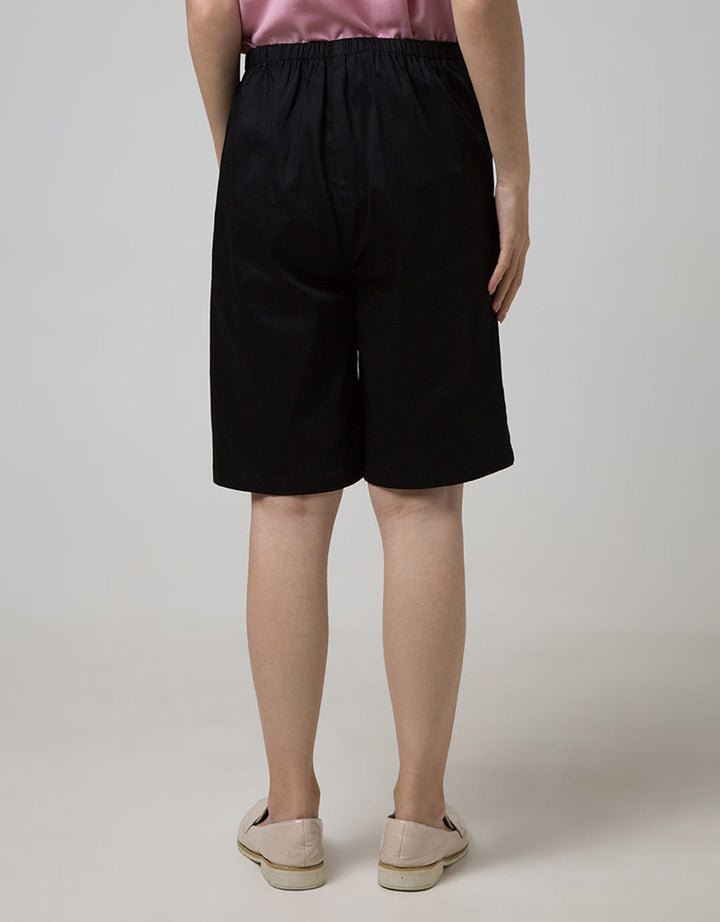 St. Yves Mom Short Pants Mom