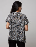 St. Yves Short Sleeve Blouse Top  Print Animal