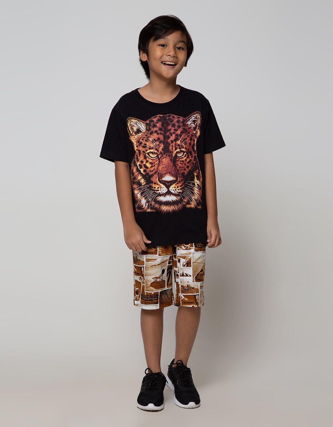 Nevada Short Woven  Ki Crop Collage Beach Kicwv004:Sand:9-10:Print:Short Pants
