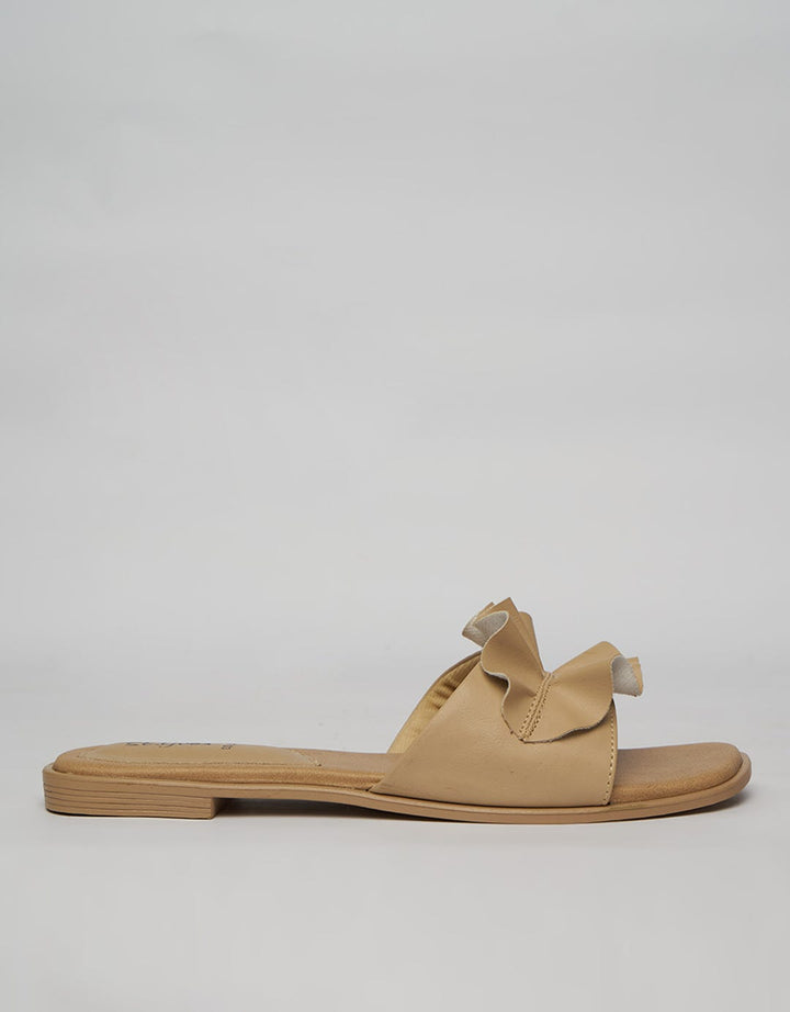 St. Yves Slipper Sandals Ruffle