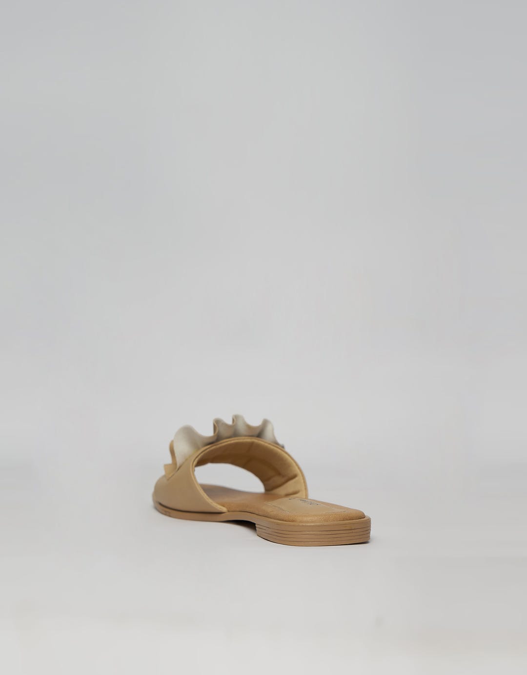 St. Yves Slipper Sandals Ruffle