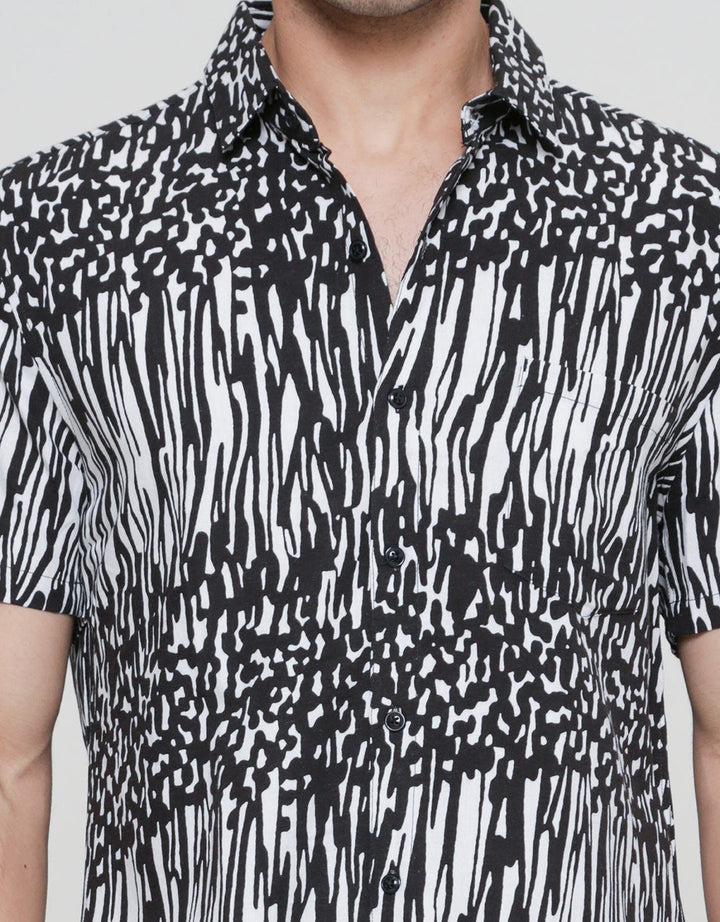 Andrew Smith Abs Print Kemeja Pria