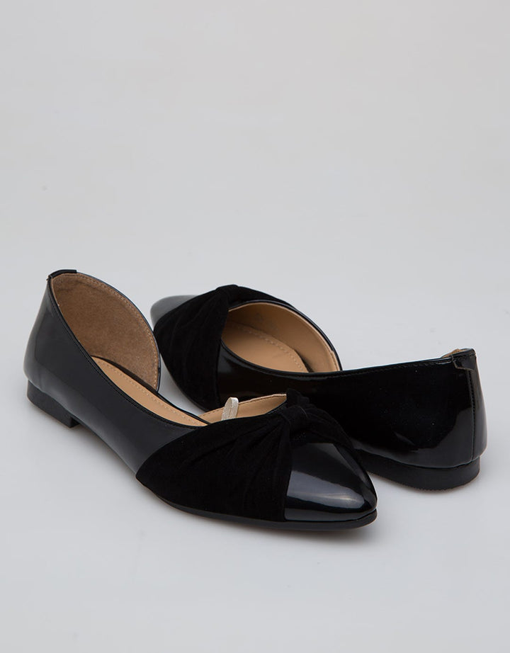 Nevada Ballerinas Knot