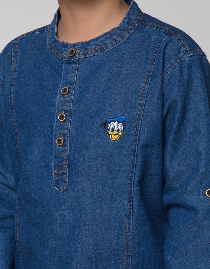 That's Donald Its All About April Baju Koko