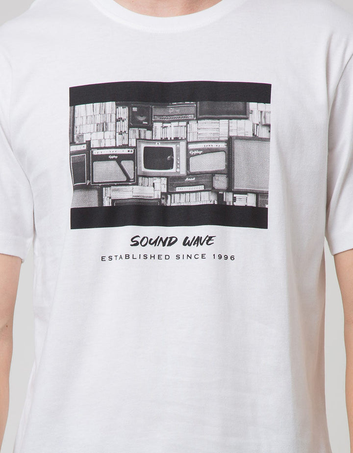 Nevada Short Sleeve T-Shirt Print Sound Wave
