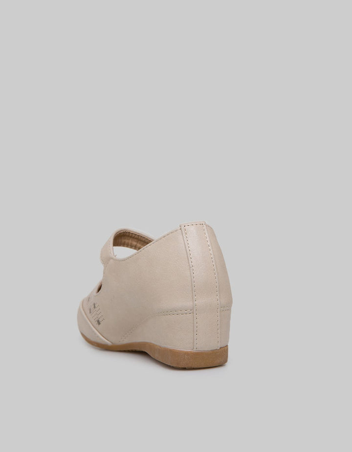 Cardinal Wedges Maisie 3