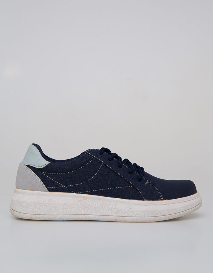 Cardinal Ladies Shoe