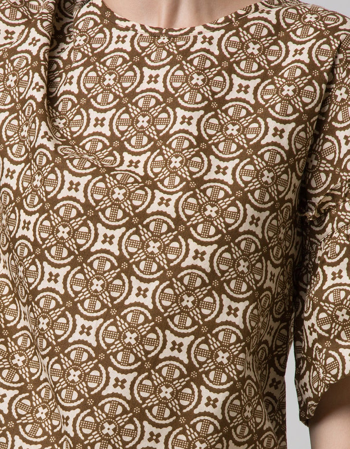 Connexion 3/4 Blouse Batik Print Ruffle Sleeve Round Neck