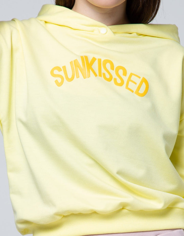 Nevada Solid Sunkissed Sweatshirt