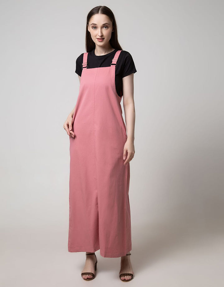 Geela Azkari Overall