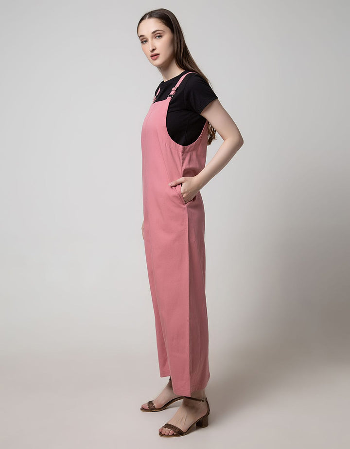Geela Azkari Overall
