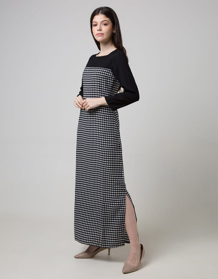 Azzar Navit Maxi Dress In Black Print