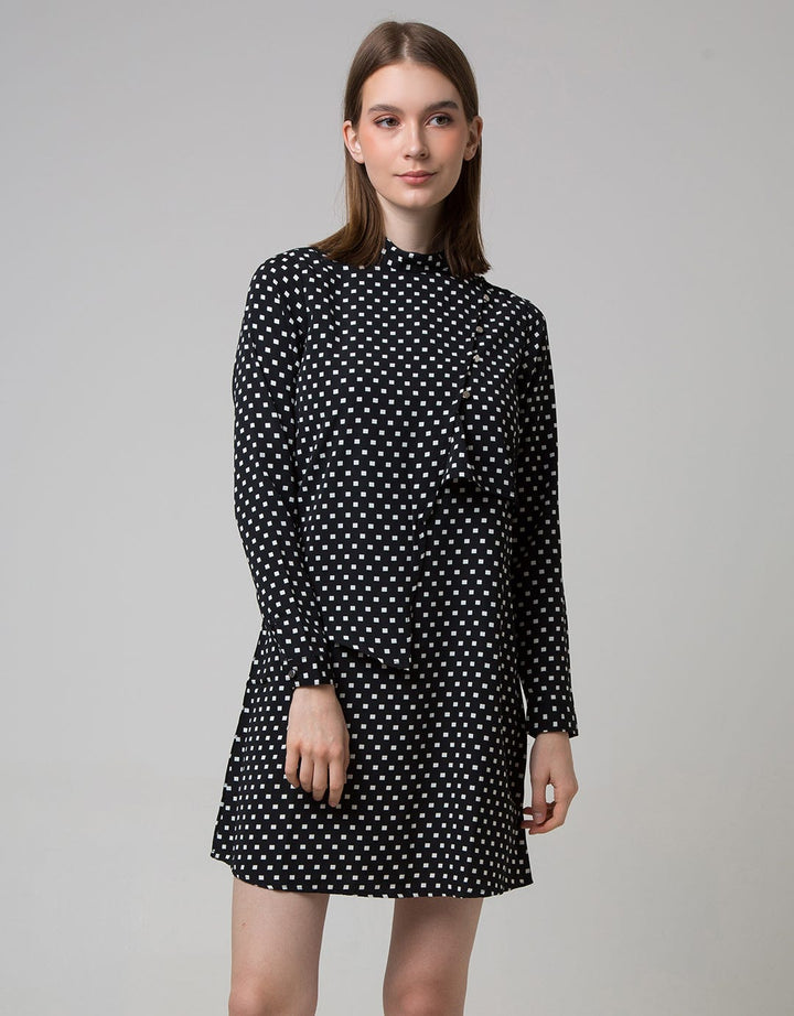 Azzar Kirvi Tunic In Black Print