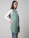 Geela Clorie Vest